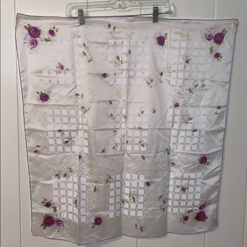 Vtg white rayon/silk scarf with purple flowers